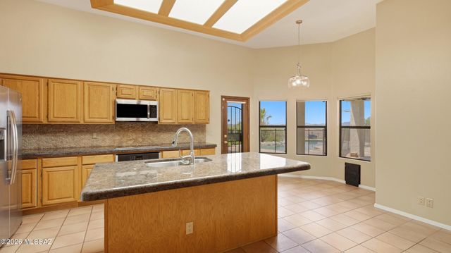 4326 E Desert Oak Trail, Tucson, AZ 85718