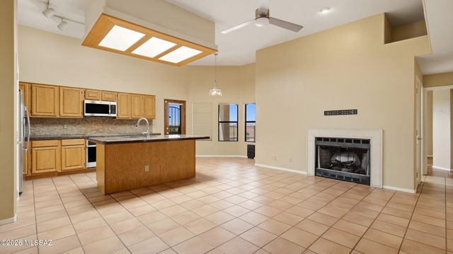 4326 E Desert Oak Trail, Tucson, AZ 85718