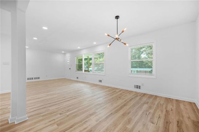 120 Ingleside Drive, Jonesboro, GA 30236