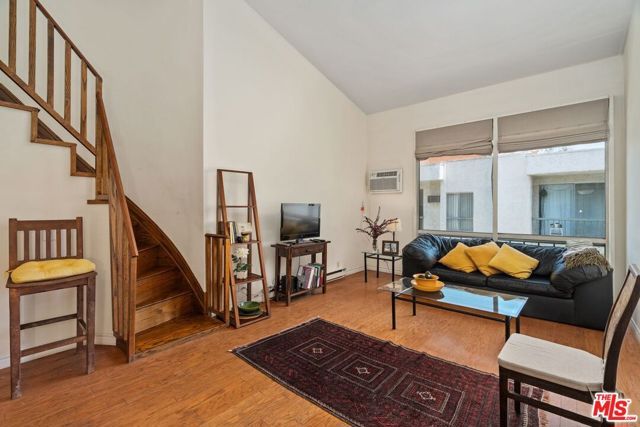 1440 VETERAN Avenue 568, Los Angeles, CA 90024