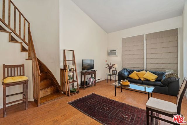 1440 VETERAN Avenue 568, Los Angeles, CA 90024