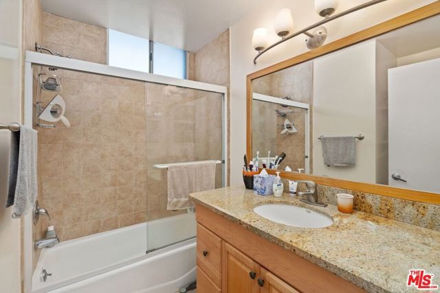 1440 VETERAN Avenue 568, Los Angeles, CA 90024