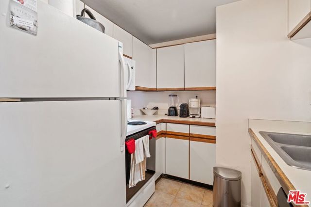 1440 VETERAN Avenue 568, Los Angeles, CA 90024