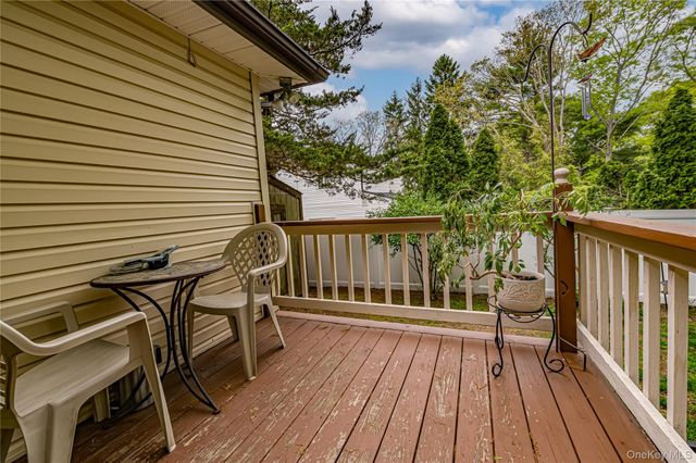 9 Beach Avenue, Port Jefferson Station, NY 11776