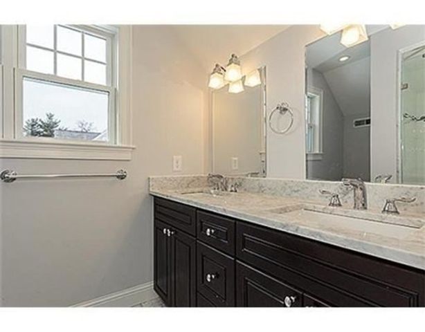 53 Carver Rd 2, Watertown, MA 02472