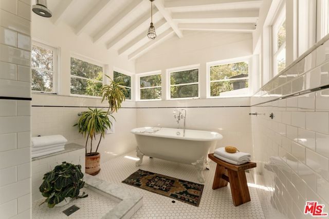 12229 Dunoon Lane, Los Angeles, CA 90049