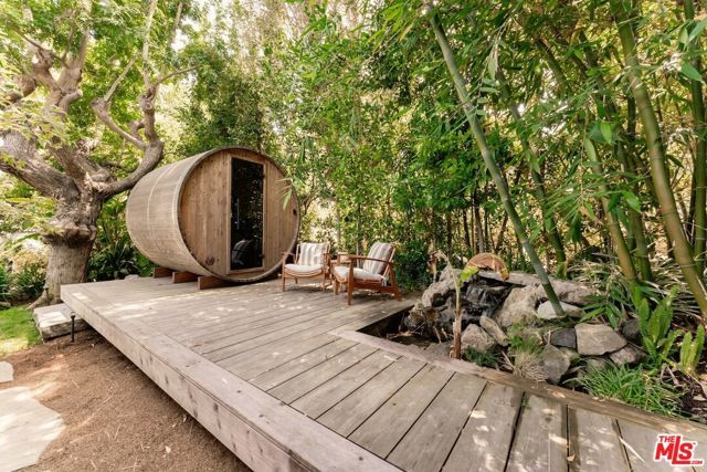 12229 Dunoon Lane, Los Angeles, CA 90049