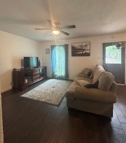 8232 Richard Street, White Settlement, TX 76108