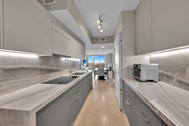 1800 S Ocean Dr 2007, Hallandale Beach, FL 33009