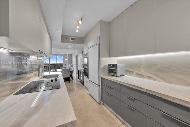 1800 S Ocean Dr 2007, Hallandale Beach, FL 33009