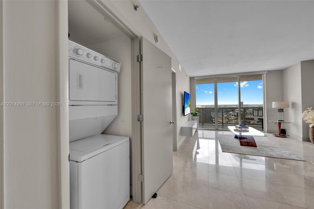 1800 S Ocean Dr 2007, Hallandale Beach, FL 33009
