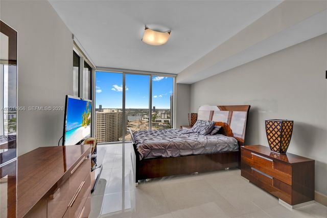 1800 S Ocean Dr 2007, Hallandale Beach, FL 33009