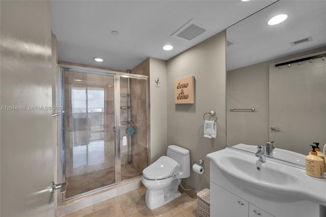 1800 S Ocean Dr 2007, Hallandale Beach, FL 33009