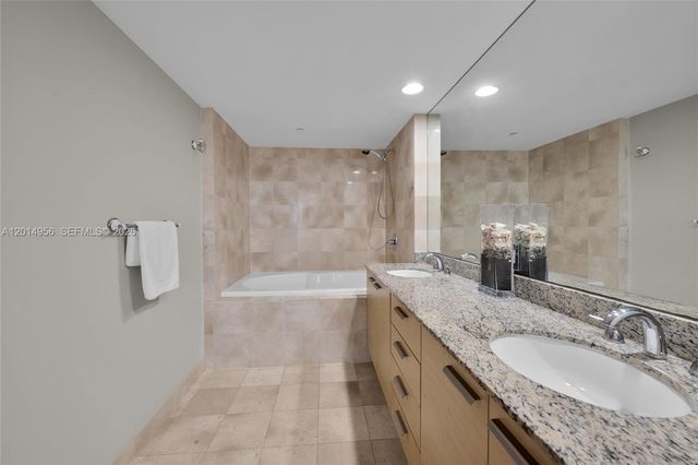 1800 S Ocean Dr 2007, Hallandale Beach, FL 33009