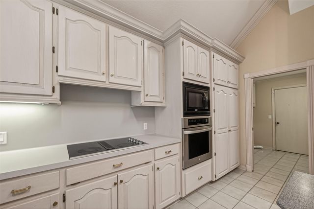 2043 Park Grand Road, Houston, TX 77062