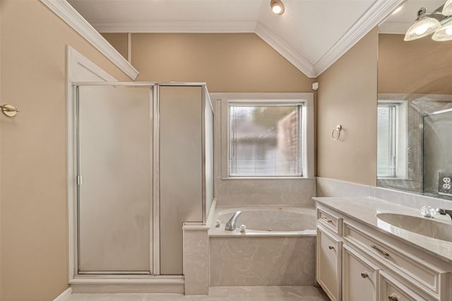 2043 Park Grand Road, Houston, TX 77062