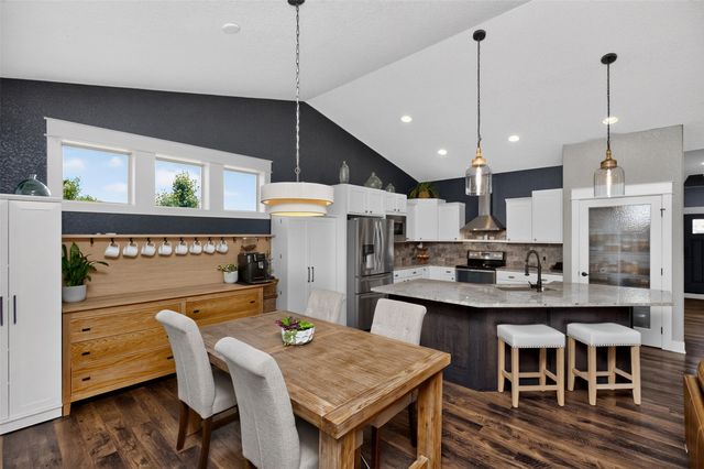 1520 Seagrass Avenue, Polk City, IA 50226