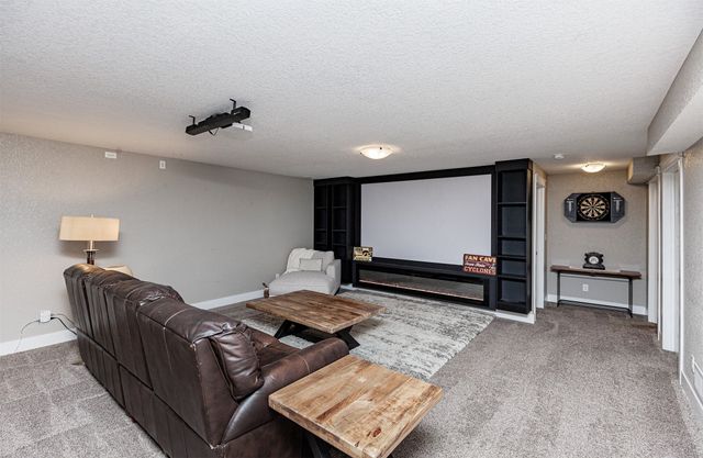 1520 Seagrass Avenue, Polk City, IA 50226