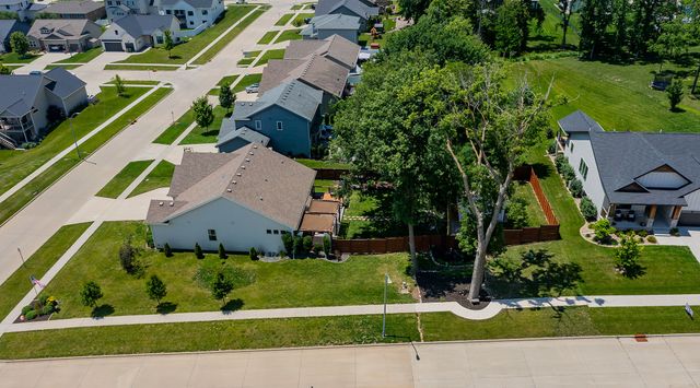 1520 Seagrass Avenue, Polk City, IA 50226