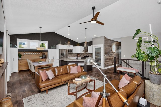1520 Seagrass Avenue, Polk City, IA 50226