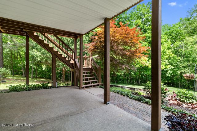 240 Henry Veech Rd, Finchville, KY 40022