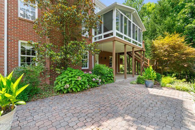 240 Henry Veech Rd, Finchville, KY 40022