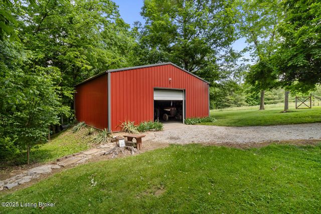 240 Henry Veech Rd, Finchville, KY 40022