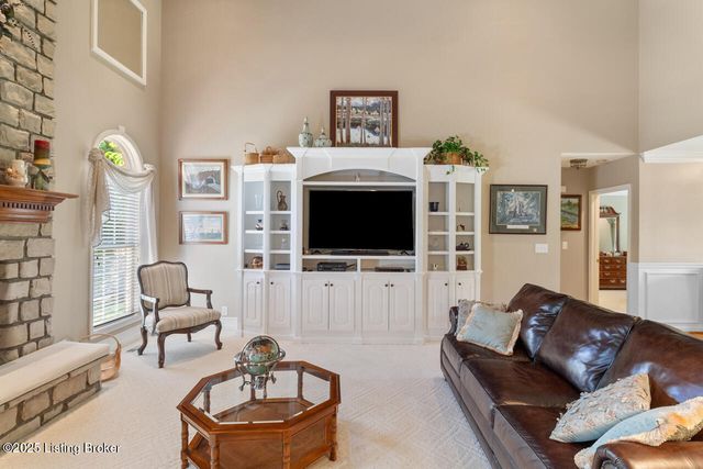 240 Henry Veech Rd, Finchville, KY 40022