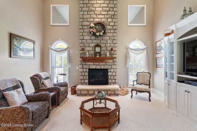 240 Henry Veech Rd, Finchville, KY 40022