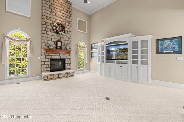 240 Henry Veech Rd, Finchville, KY 40022