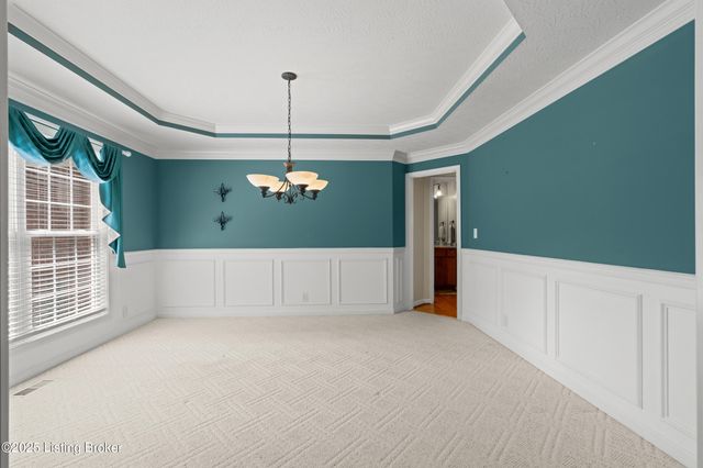 240 Henry Veech Rd, Finchville, KY 40022