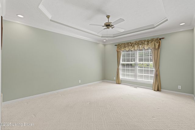 240 Henry Veech Rd, Finchville, KY 40022