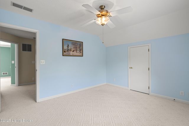 240 Henry Veech Rd, Finchville, KY 40022