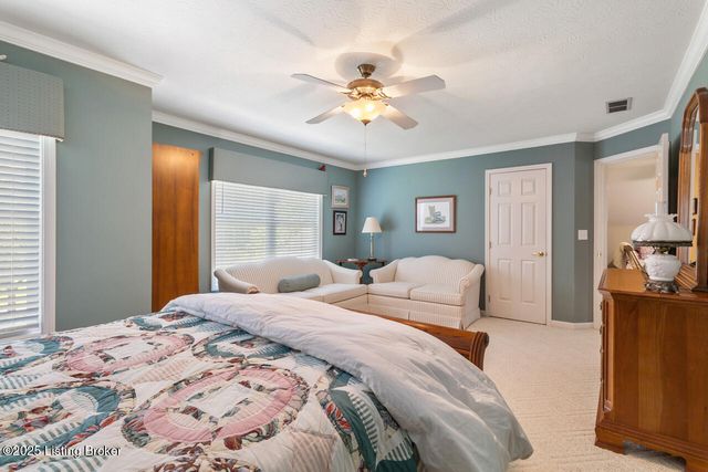 240 Henry Veech Rd, Finchville, KY 40022