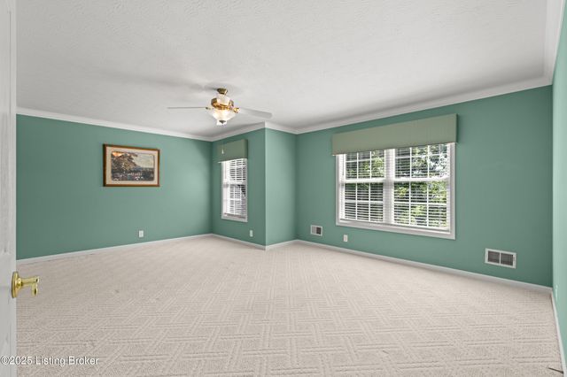 240 Henry Veech Rd, Finchville, KY 40022