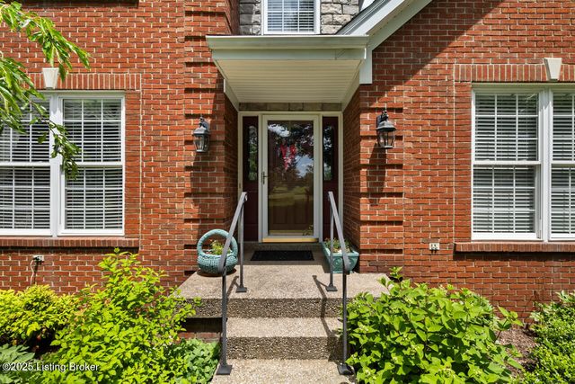 240 Henry Veech Rd, Finchville, KY 40022