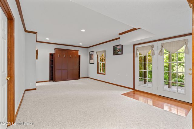 240 Henry Veech Rd, Finchville, KY 40022