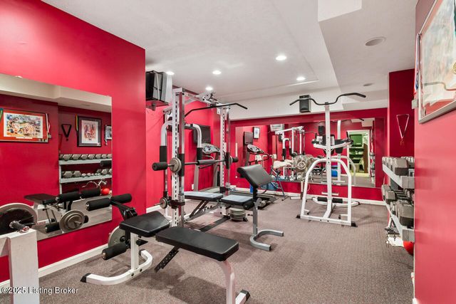 240 Henry Veech Rd, Finchville, KY 40022