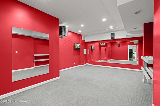 240 Henry Veech Rd, Finchville, KY 40022