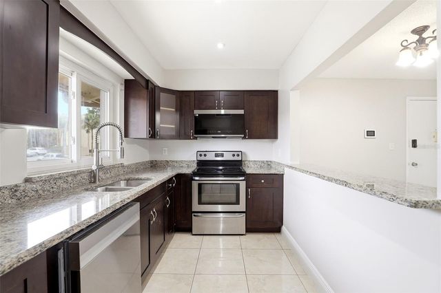 626 ORANGE DRIVE 243, Altamonte Springs, FL 32701