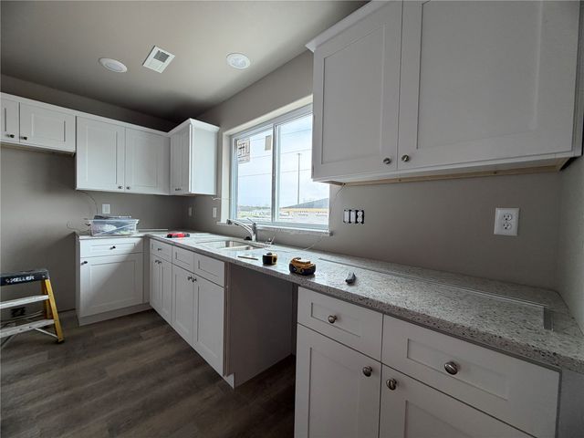 1621 Mitchell Place, Tiffin, IA 52317