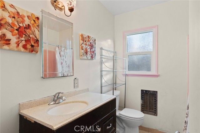 17806 Erwin St, Encino (los Angeles), CA 91316