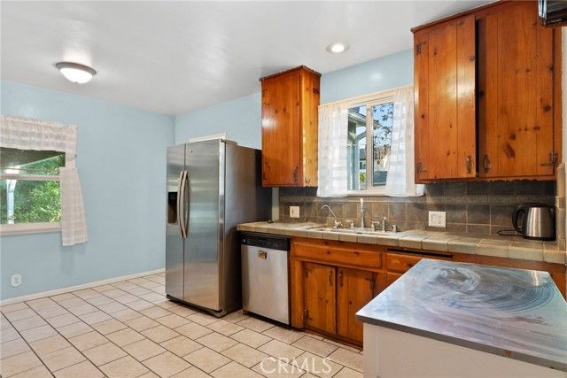 17806 Erwin St, Encino (los Angeles), CA 91316