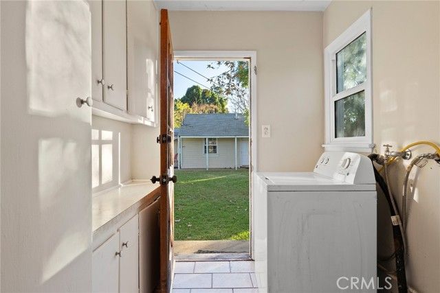 17806 Erwin St, Encino (los Angeles), CA 91316