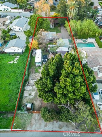 17806 Erwin St, Encino (los Angeles), CA 91316