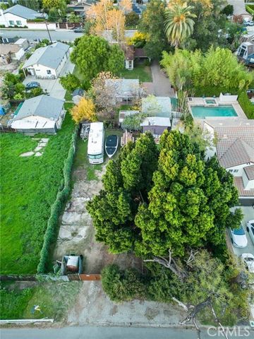 17806 Erwin St, Encino (los Angeles), CA 91316