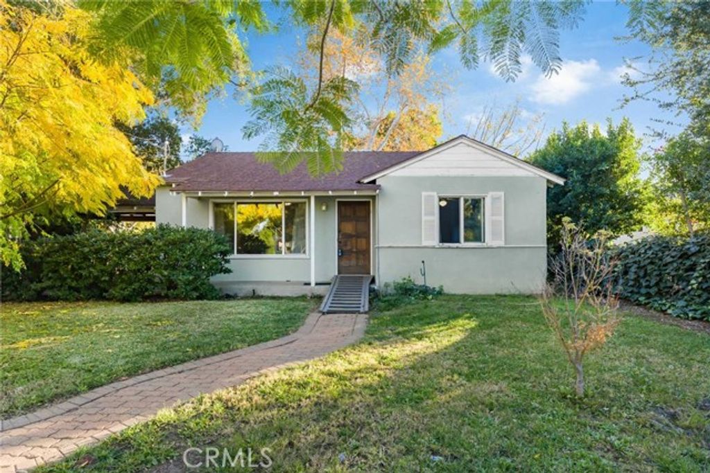 17806 Erwin St, Encino (los Angeles), CA 91316