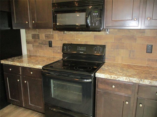 260 Rs County Road 3231, Emory, TX 75440
