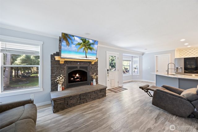 27614 76th Avenue E, Graham, WA 98338