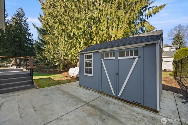 27614 76th Avenue E, Graham, WA 98338